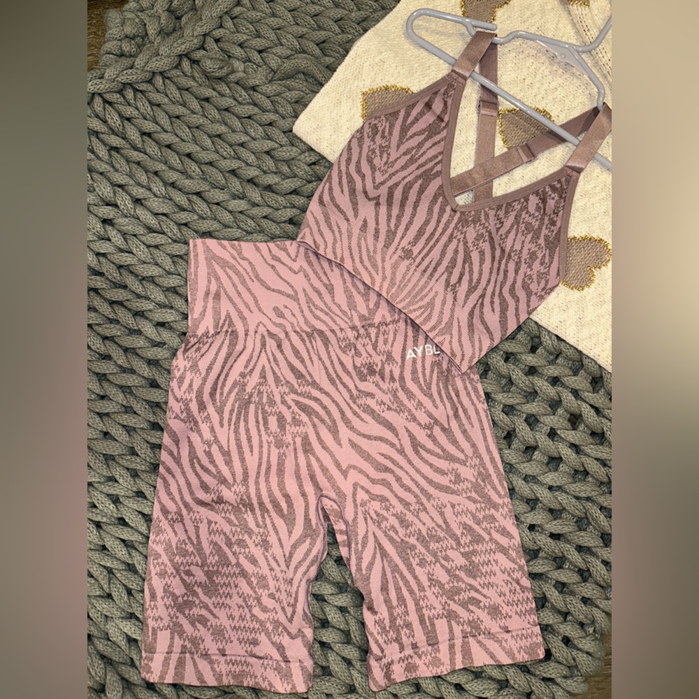 AYBL purple zebra xs set